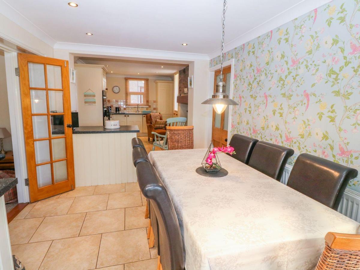 Morannedd Villa Llanfairpwllgwyngyll Exteriör bild